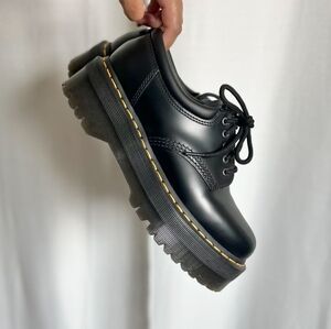 Dr. Martens 8053 Oxfords